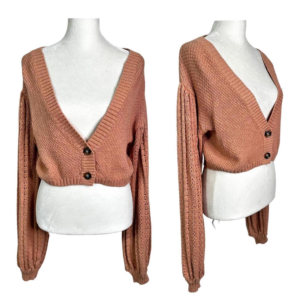 NEW Revolve Chunky-Knit Button-Up Crop Cardigan Sweater Women’s M